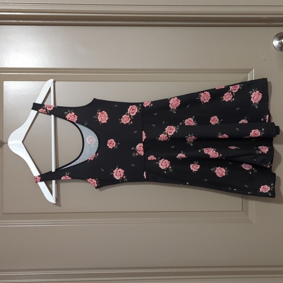 Floral Pattern Dress - Picture 2 of 2